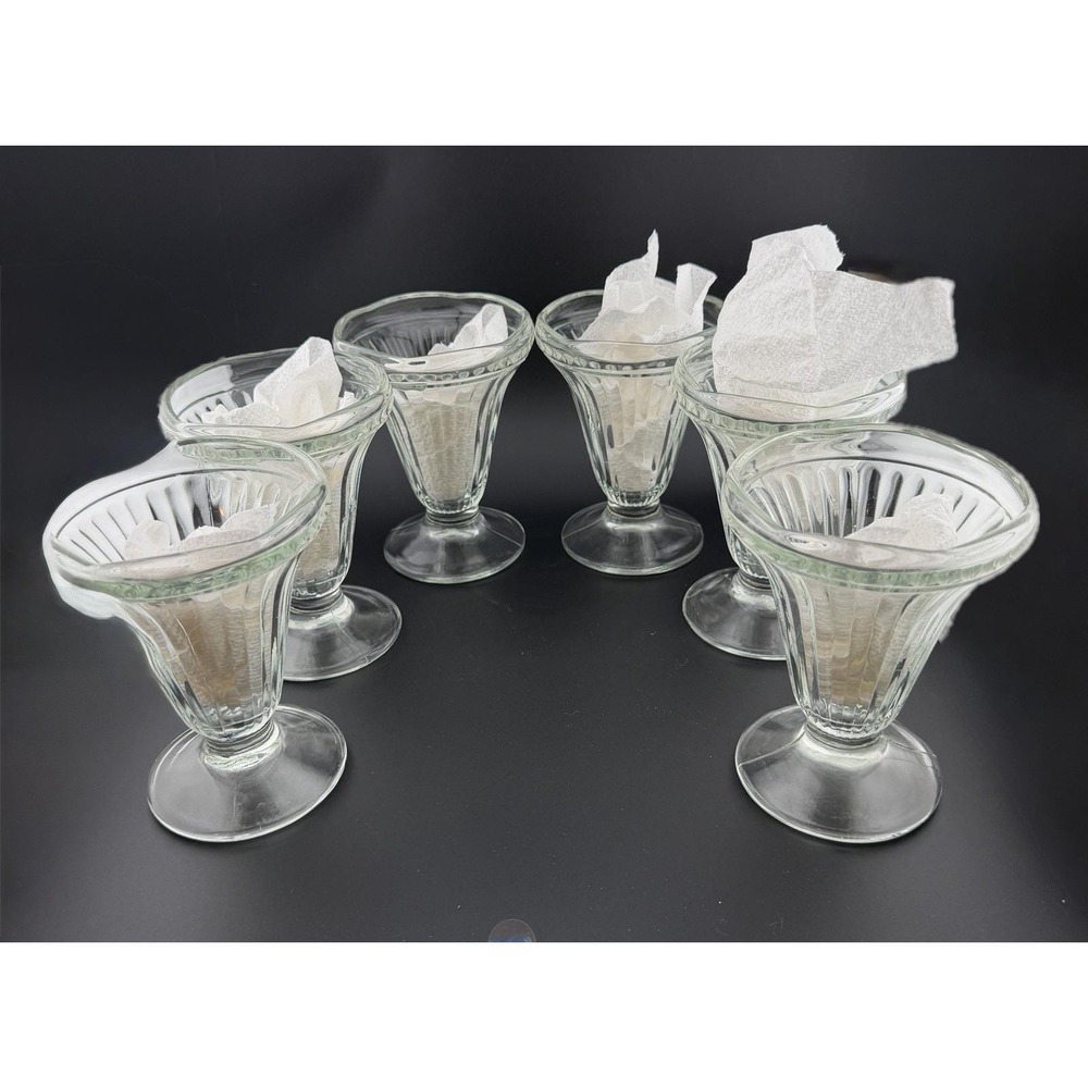 Vintage Set of 6 MCM clear glass ice cream sundae dish, soda fountain glasses
